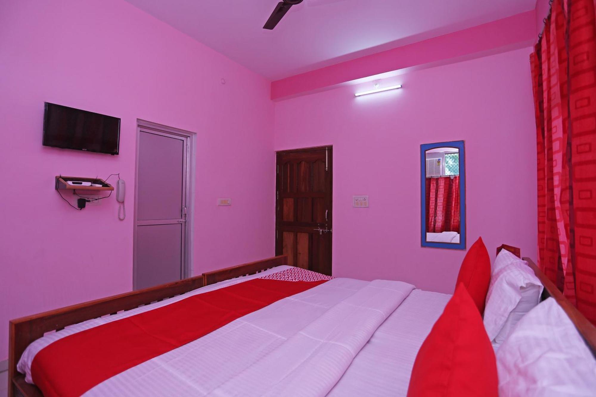 Collection O Sahani Guest House Rāmnagar Exterior photo