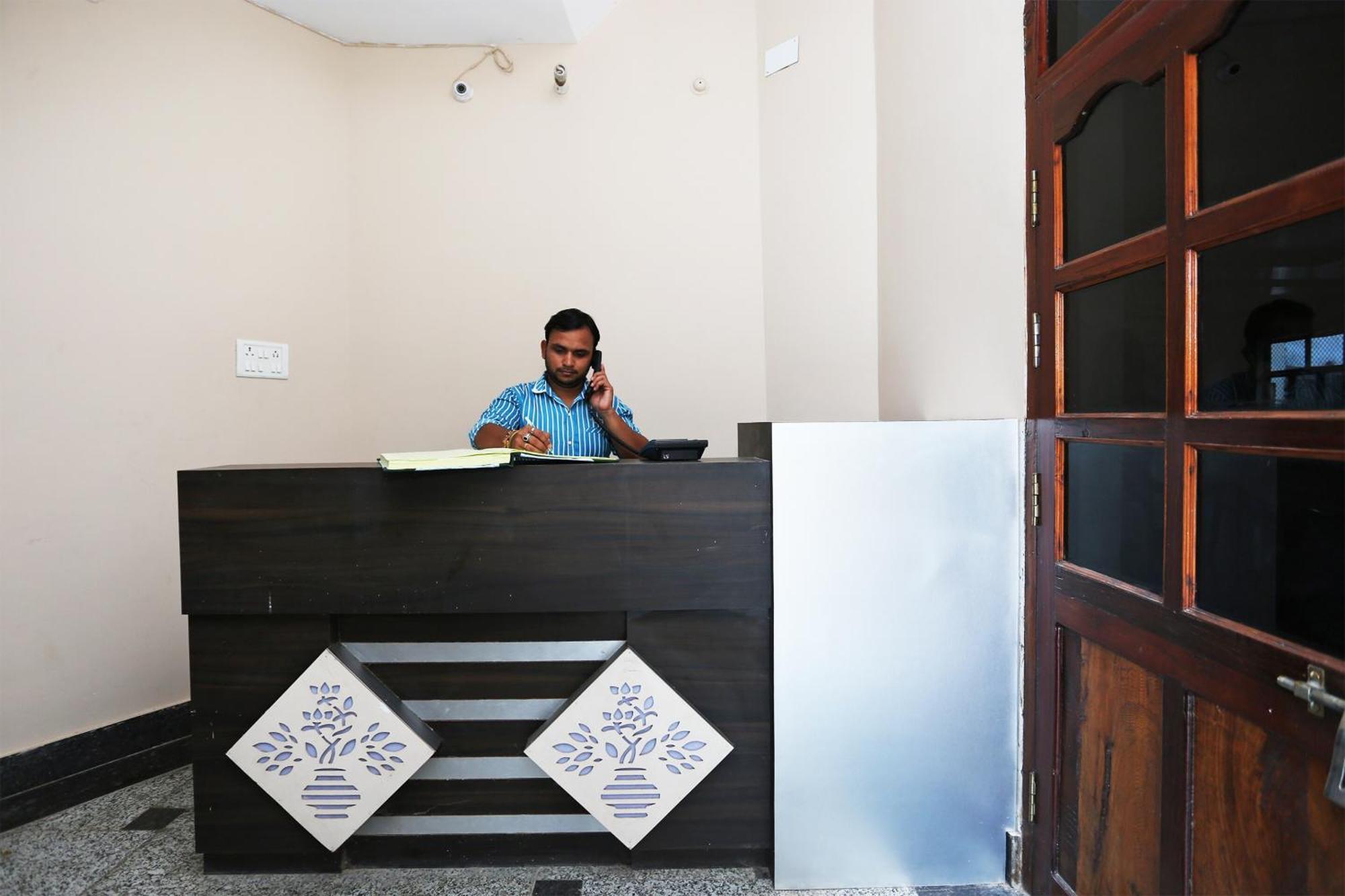 Collection O Sahani Guest House Rāmnagar Exterior photo